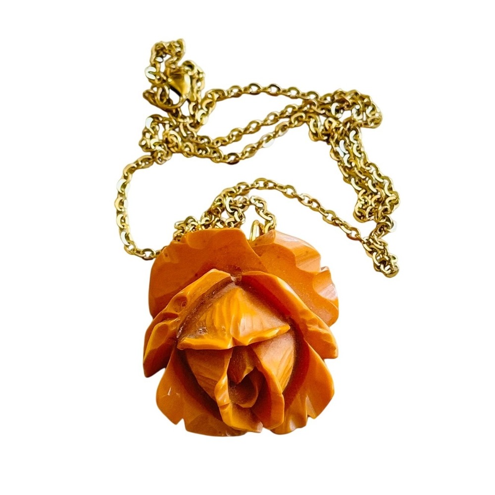 VTG Bakelite Carved Rose Pendant Necklace Orange Butterscotch Art‎ Deco 20"